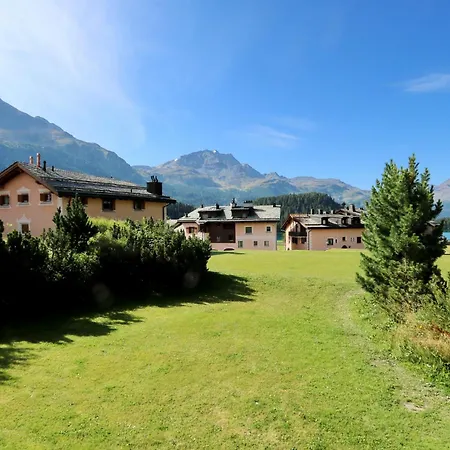 üerts Apartamento *